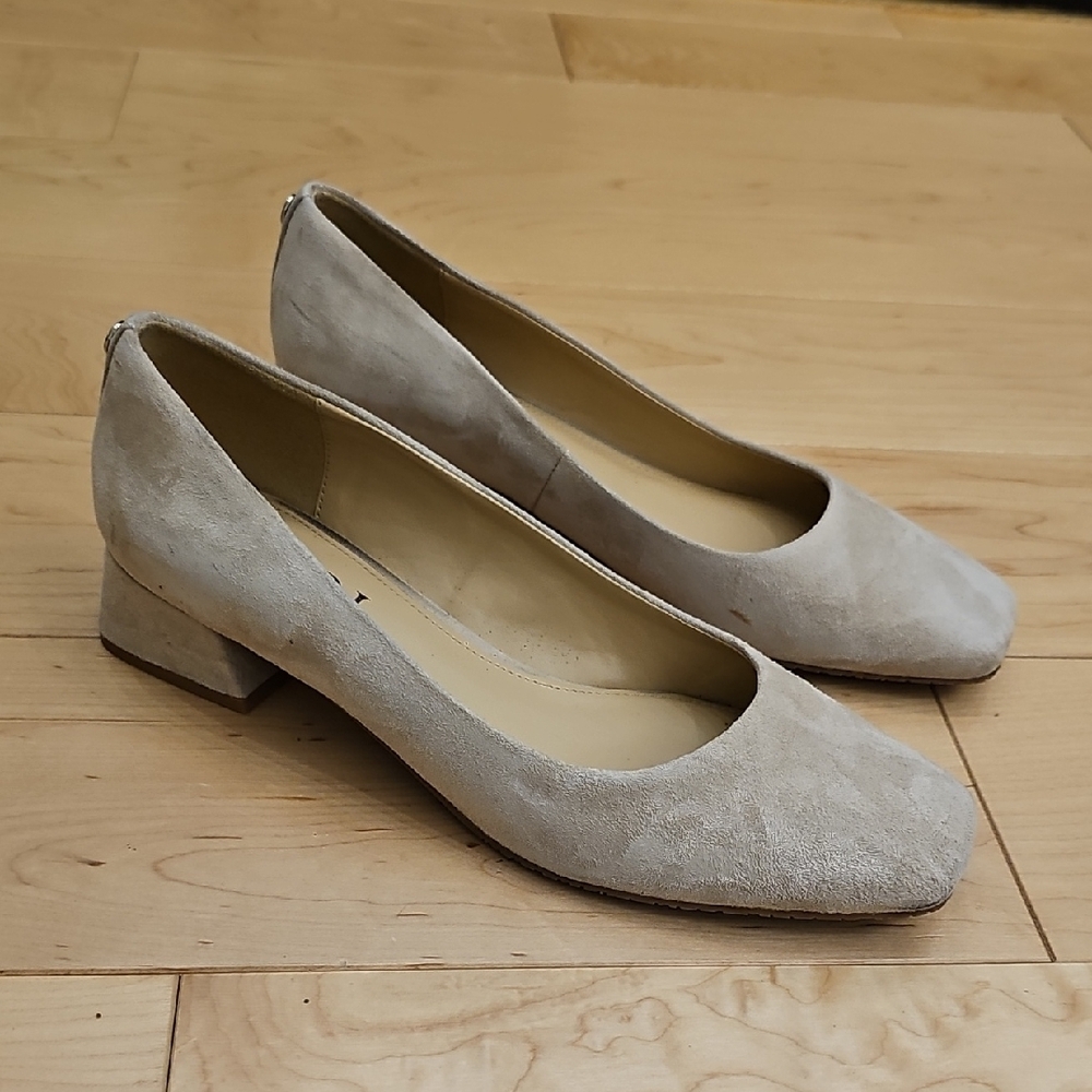 NYDJ Women's Beige Suede Heels
